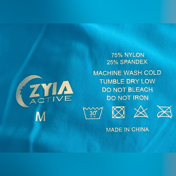 ZYIA Active Atomic Blue Panel Mesh Sport Tank Size Medium - Picture 8 of 8